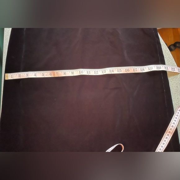 Eatons Black Velvet Skirt Size 14 - Picture 6 of 7